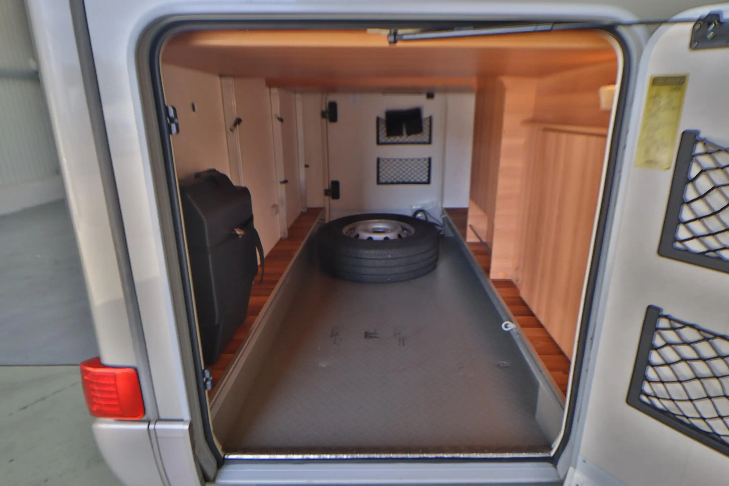 HYMER-ERIBA T 674 CL Exclusive-Line - Ansicht 6